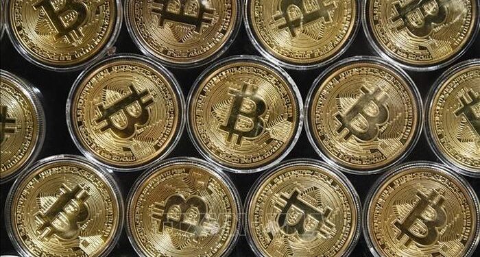 Số triệu phú tiền điện tử tăng gấp đôi sau một năm, chủ yếu nhờ Bitcoin