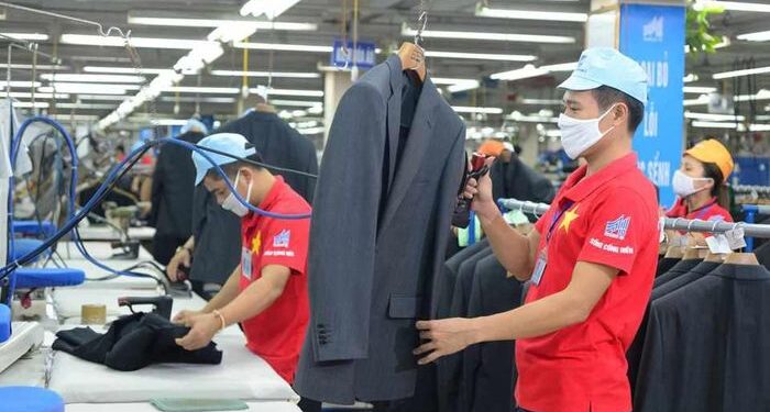 Doanh nghiệp Việt chuyển mình đón thời cơ từ số hóa