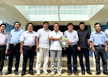 Thăm, làm việc và bàn giao kinh phí xây cầu nông thôn mới tại huyện Mỏ Cày Nam, tỉnh Bến Tre