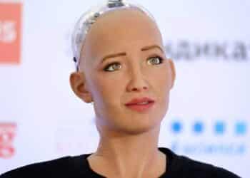 Năm 2024: Trải qua hơn 40 năm để robot đủ trưởng thành