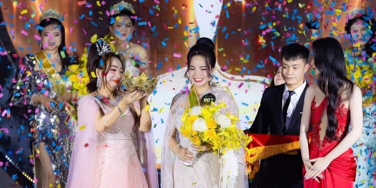 Hồ Thị Tuyết Mai đăng quang Hoa hậu Calgary Doanh nhân Việt Nam Toàn cầu 2024