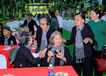 Bến Tre – Long trọng tổ chức họp mặt Đại biểu Mẹ Việt Nam anh hùng, đội quân tóc dài năm 2025