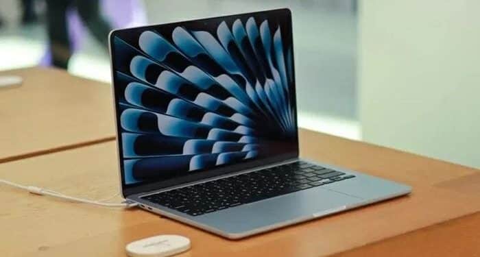 Apple sắp ra mắt MacBook giá rẻ chạy chip xử lý của iPhone?