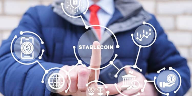 Stablecoin có thực sự ‘ổn định’ và khác biệt gì so với Bitcoin?