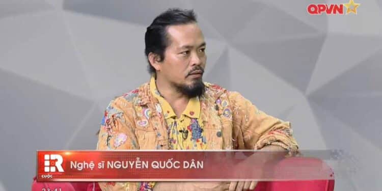 Rác sĩ “khùng” Nguyễn Quốc Dân người biến những thứ bỏ đi thành tác phẩm nghệ thuật