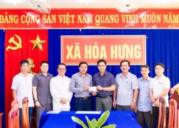 Hiệp hội AVRCIPL và Hiệp hội VFAEA phối hợp Viện IMRIC; Viện IRLIE; Tc DNTTVN trao thêm kinh phí xây nhà tình thương tại xã Hoà Hưng (An Giang)
