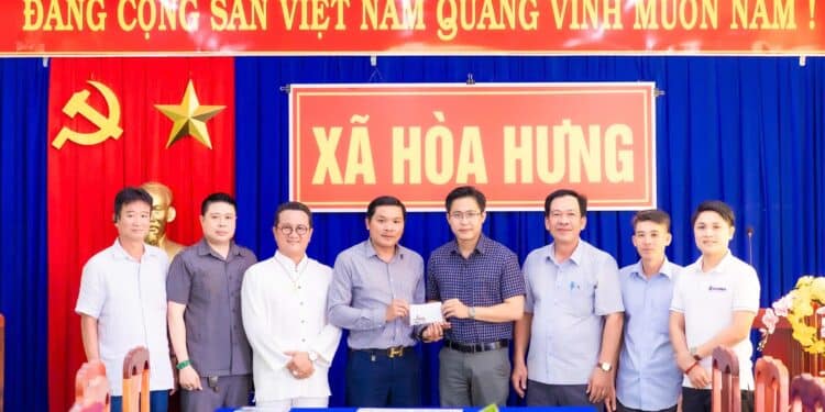 Hiệp hội AVRCIPL và Hiệp hội VFAEA phối hợp Viện IMRIC; Viện IRLIE; Tc DNTTVN trao thêm kinh phí xây nhà tình thương tại xã Hoà Hưng (An Giang)