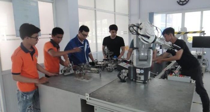 Ứng dụng AI trong giảng dạy đại học, xu hướng tất yếu trong tương lai