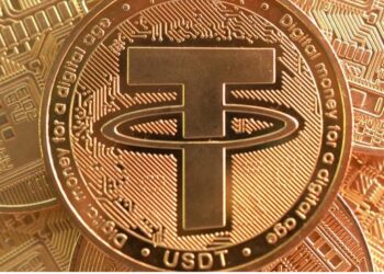 Thị trường tiền điện tử lao dốc trước làn sóng thông tin tiêu cực