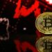 Bitcoin cắm đầu lao dốc, làn sóng bán tháo tiền điện tử tái khởi động
