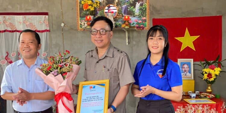 Hiệp hội AVRCIPL – Viện IMRIC và Viện IRLIE: Bàn giao nhà nhân ái – Thắm đượm tình người tại tỉnh Vĩnh Long